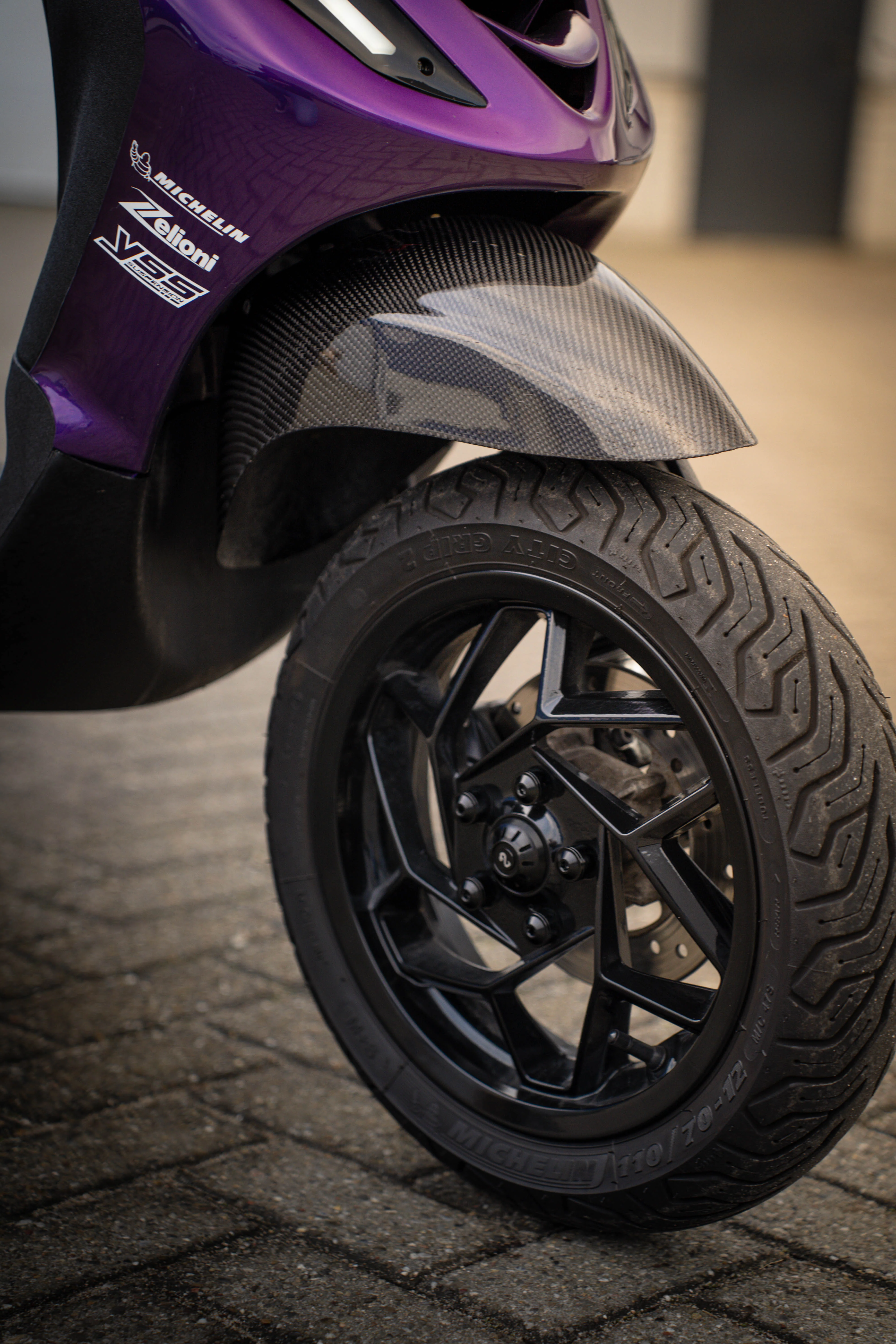 Voorvelg Elettrica Glans Zwart Piaggio / Vespa Origineel - Image 2