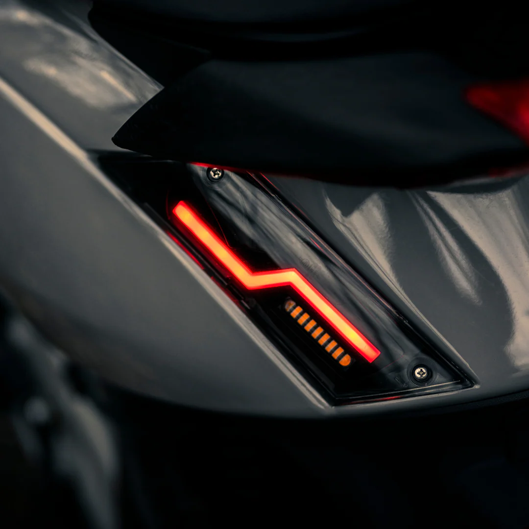 LED Evo Knipperlichten Achter Piaggio Zip - Image 2