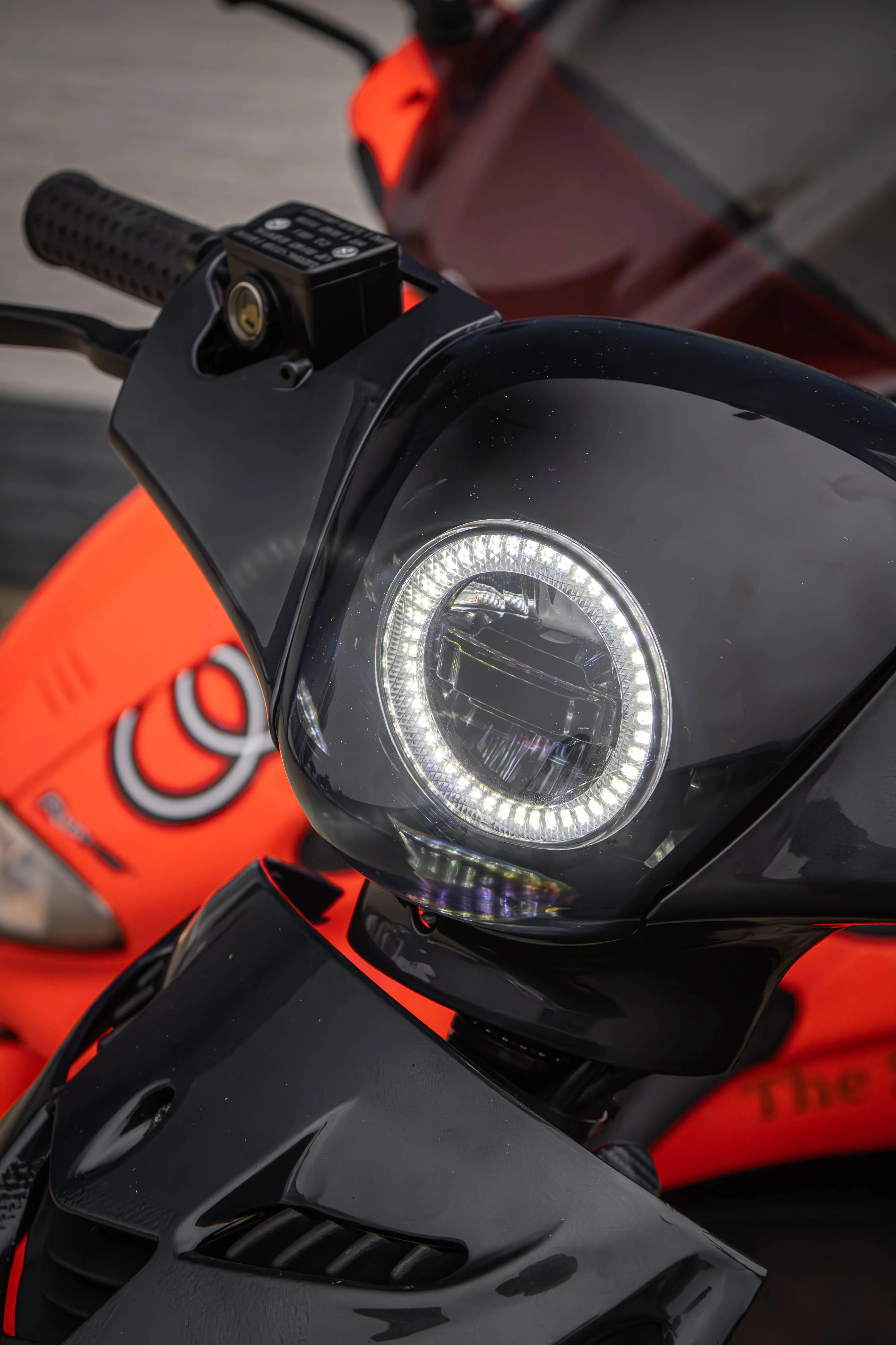 Angel Eye Koplamp Piaggio Zip / Vespa Fenom - Image 3