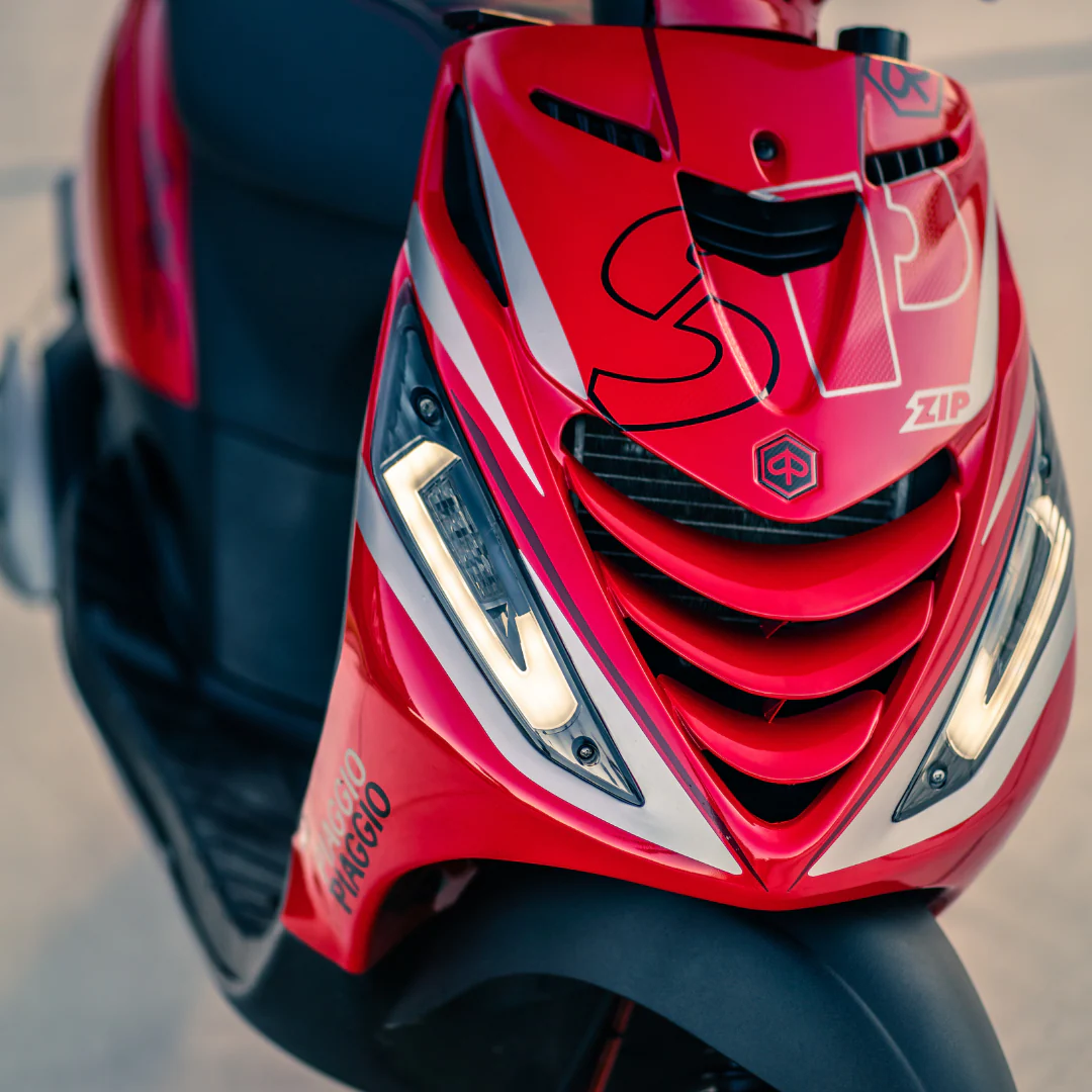 Power1 LED Knipperlicht Voorkant Smoke Piaggio ZIp - Image 3