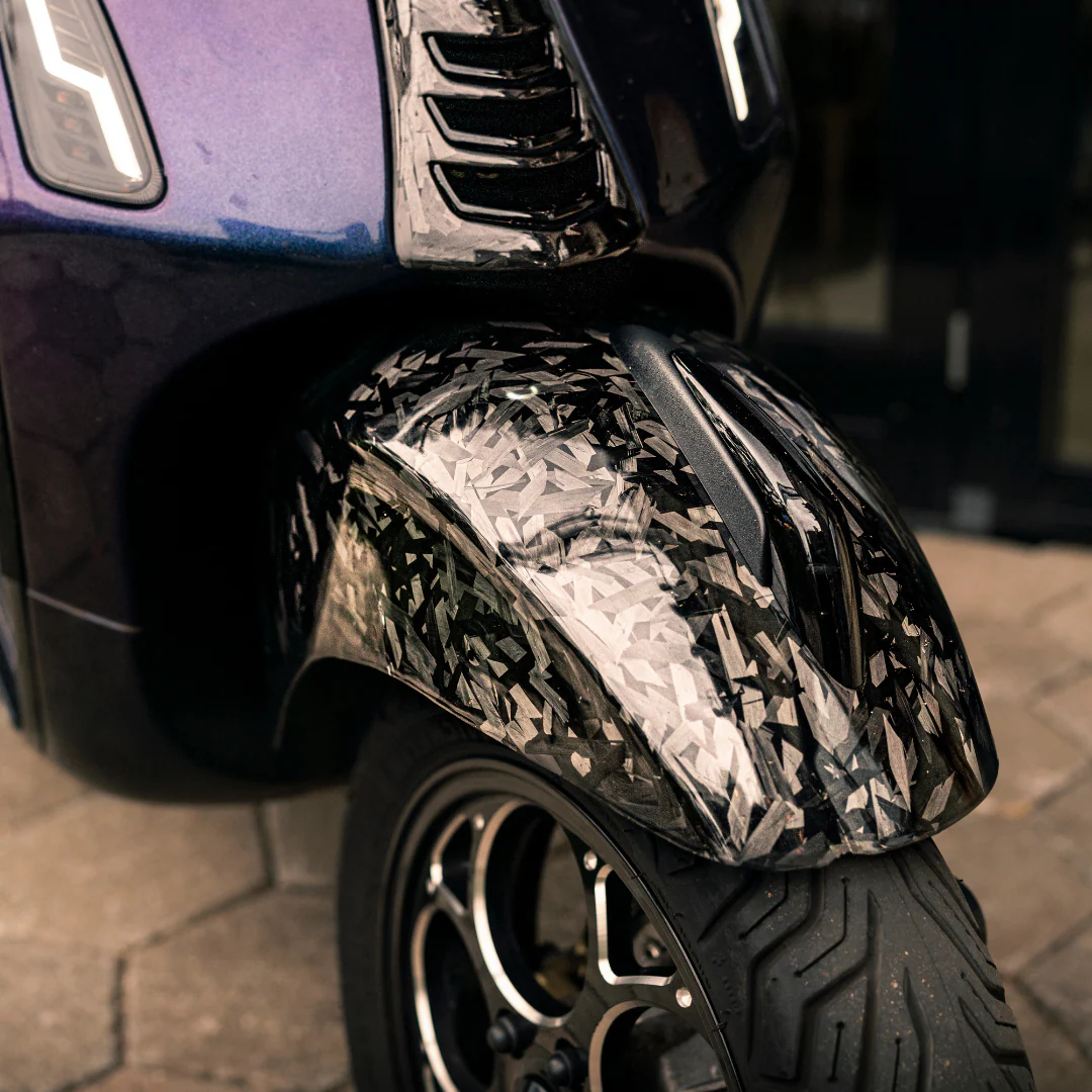 Forged Carbon Voorspatbord Vespa Sprint / Primavera - Image 3