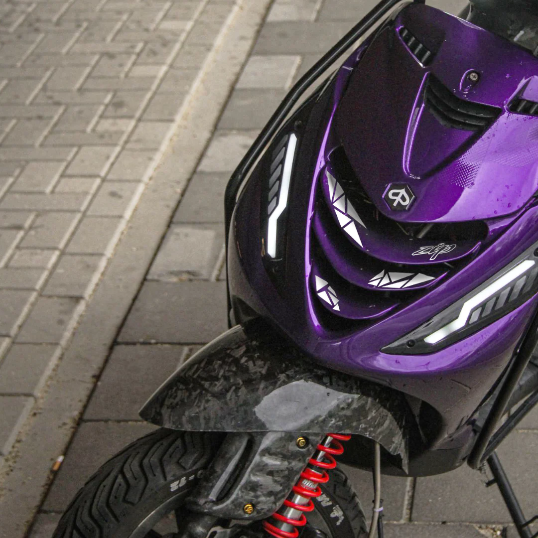 Voorkapgrill Stickers Piaggio Zip SP - Image 19
